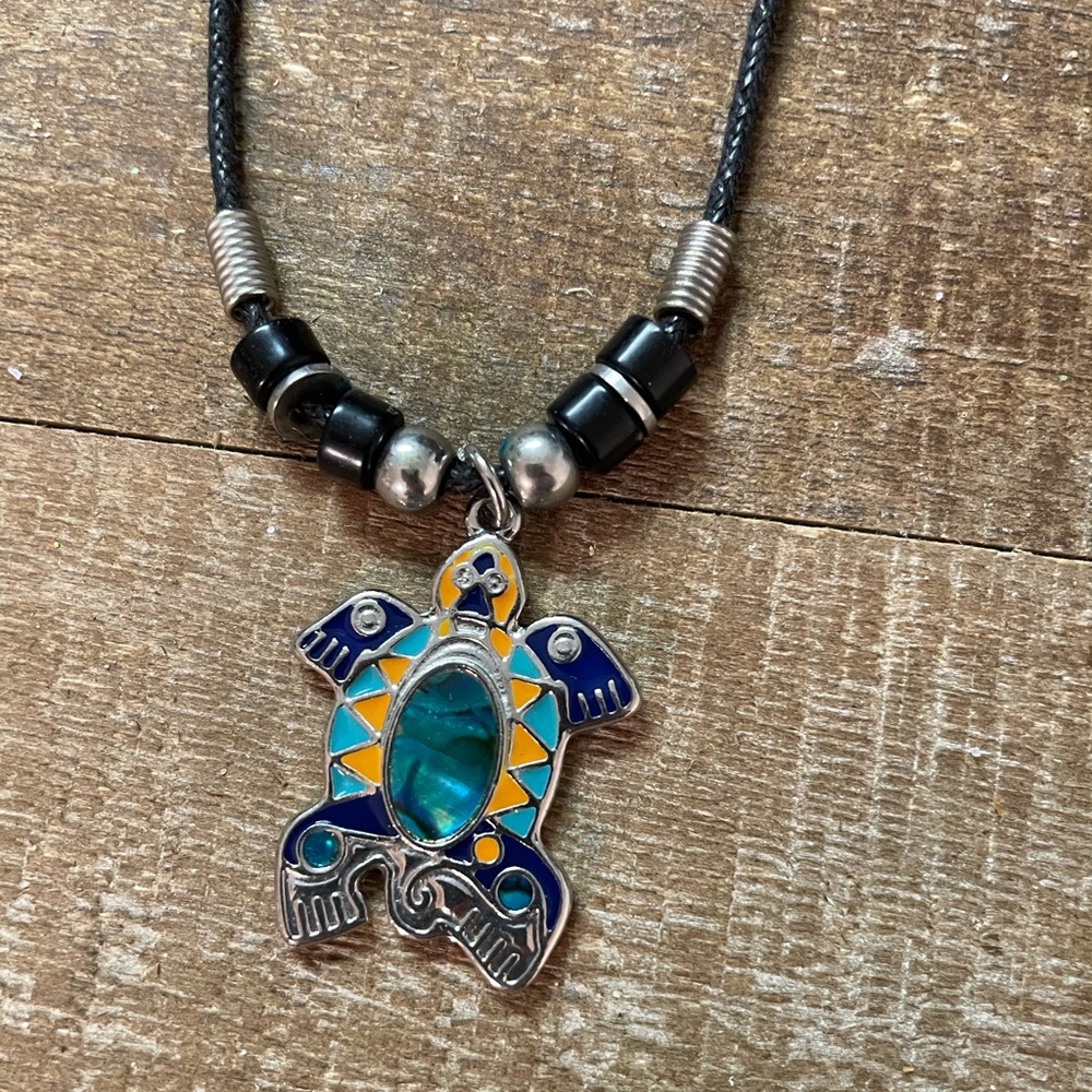 Set of two matching style necklaces - Turtle & Bear - Picture 2 of 6